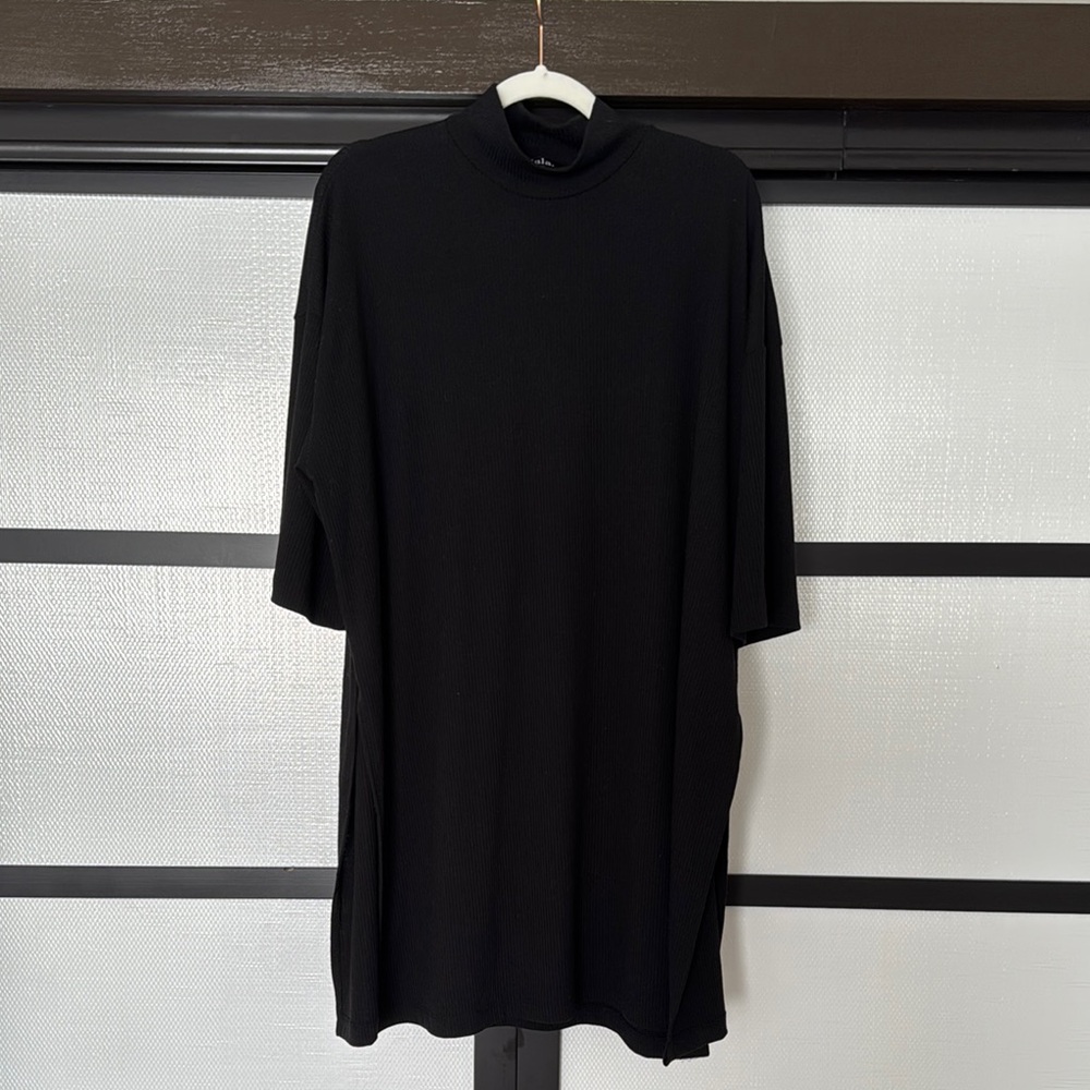 Black Mockneck Turtleneck Tunic